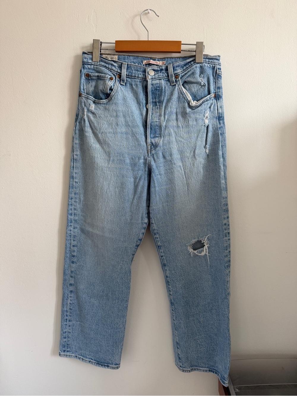 Light Blue Women’s Distressed Jeans